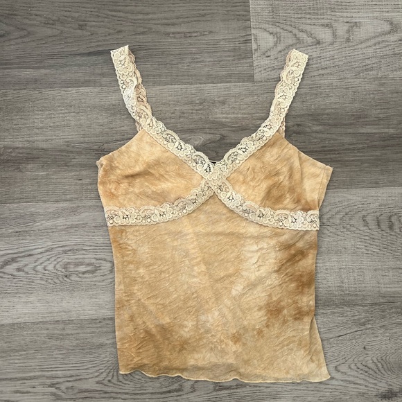 Beautiful Romantic Y2K Lace Cami Vest Top - Picture 12 of 12